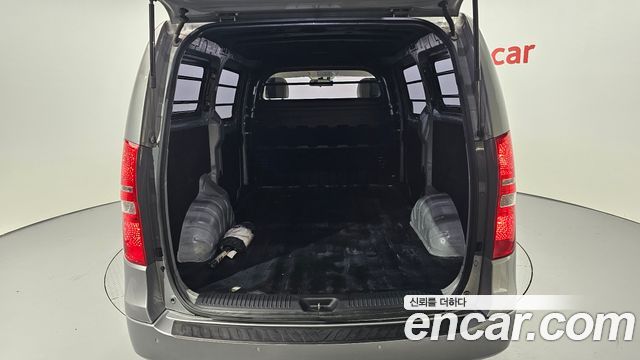 Hyundai Starex 2019 — photo 20
