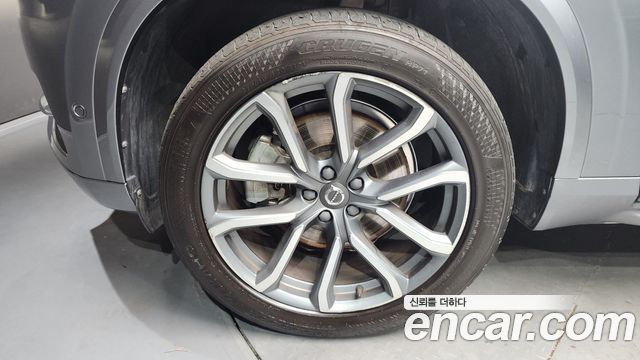 Volvo XC90 2018 — photo 5