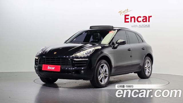 Porsche Macan 2015 — photo 1