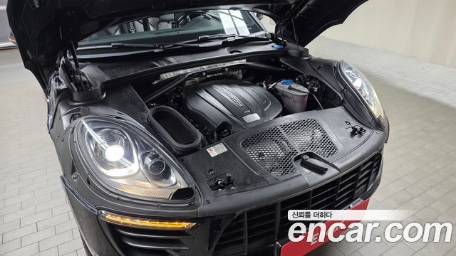 Porsche Macan 2015 — photo 6