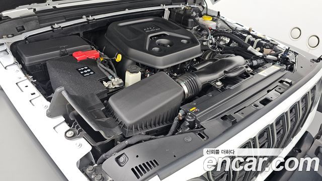 Jeep Wrangler 2023 — photo 6