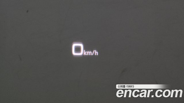 Audi e-tron 2020 — photo 17
