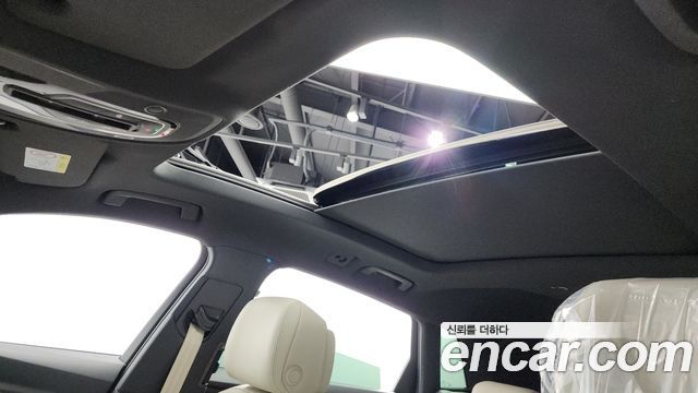 Audi e-tron 2020 — photo 19