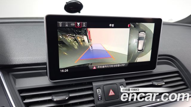 Audi Q5 2020 — photo 15
