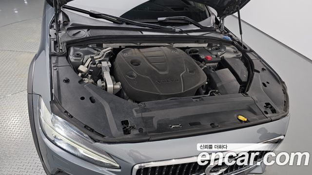 Volvo V90 2018 — photo 6