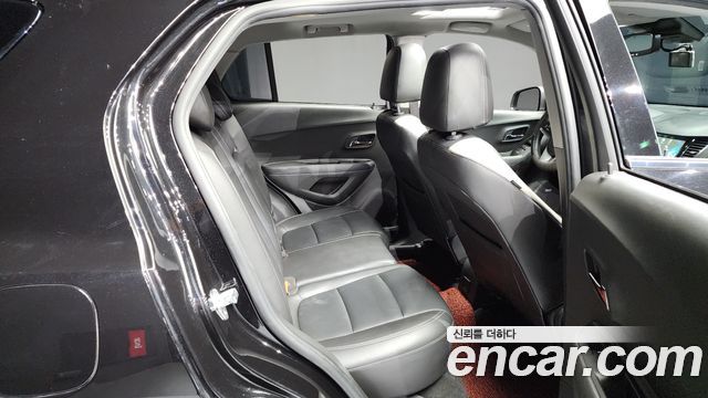 Chevrolet Korea Trax 2018 — photo 12