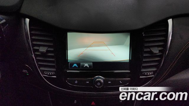 Chevrolet Korea Trax 2018 — photo 15