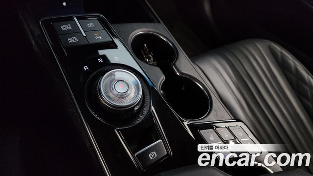 Kia K8 2022 — photo 9