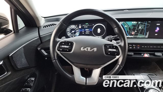 Kia K8 2022 — photo 13