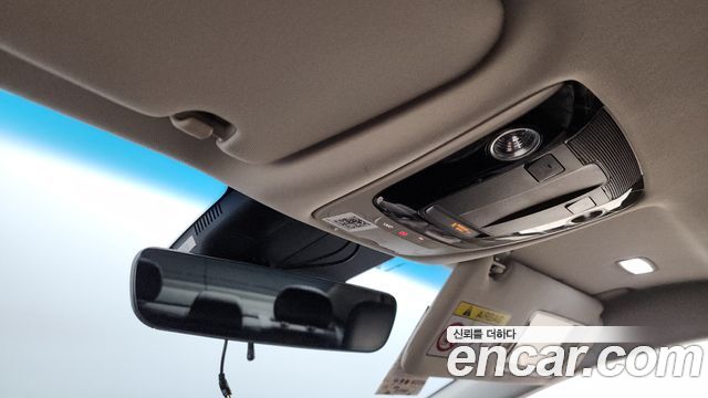 Kia K8 2022 — photo 18