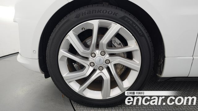Land Rover Range Rover Sport 2020 — photo 5