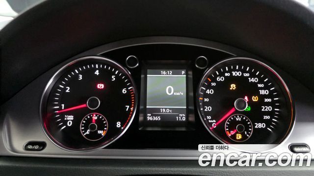 Volkswagen CC 2013 — photo 8