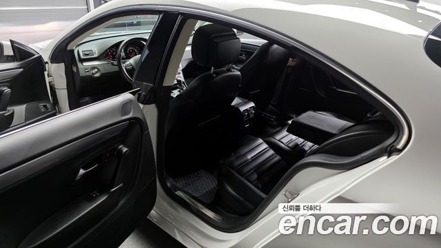 Volkswagen CC 2013 — photo 11