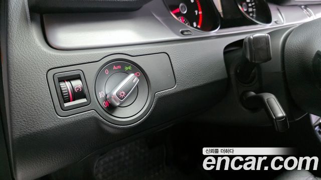 Volkswagen CC 2013 — photo 15