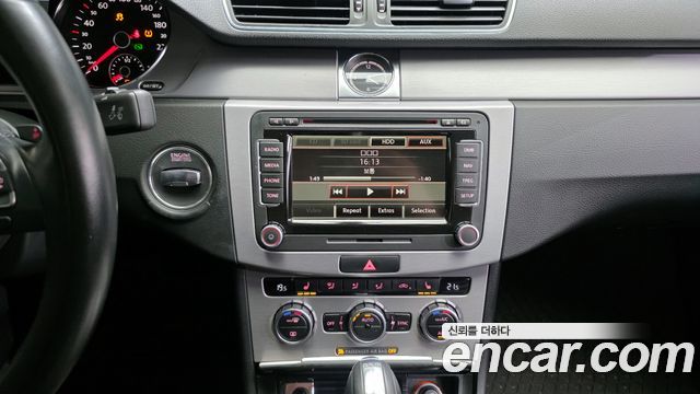 Volkswagen CC 2013 — photo 18