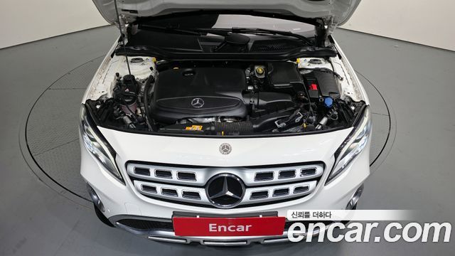 Mercedes-Benz GLA-Class 2018 — photo 6