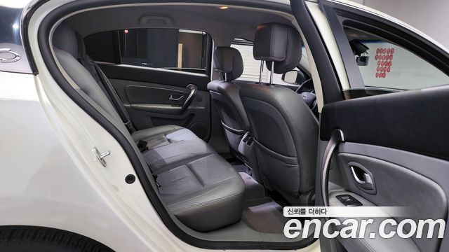 Renault Korea SM5  2010 — photo 13