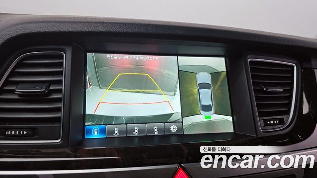 Hyundai Genesis 2016 — photo 16