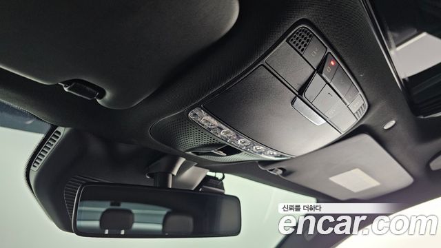 Mercedes-Benz GLC-Class 2020 — photo 17