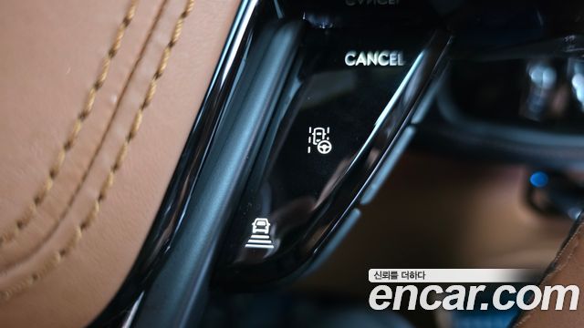 Lincoln Aviator 2022 — photo 19