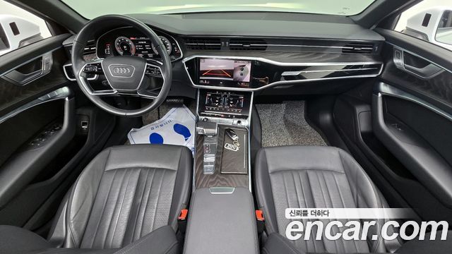 Audi A6 2022 — photo 7