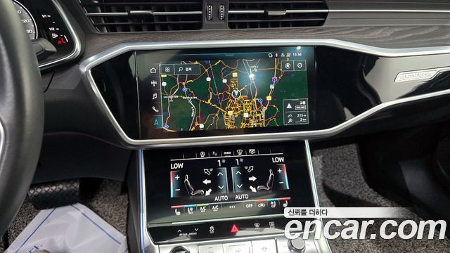 Audi A6 2022 — photo 15