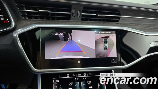 Audi A6 2022 — photo 16