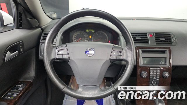 Volvo S40 2005 — photo 15