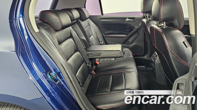 Volkswagen Golf 2012 — photo 12
