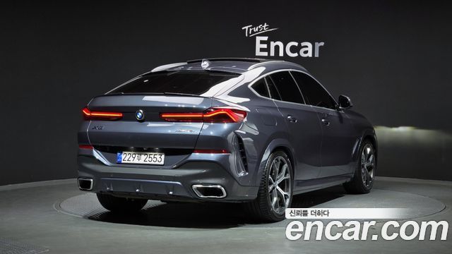 BMW X6 2020 — photo 2