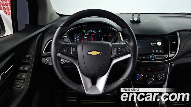 Chevrolet Korea Trax 2018 — photo 16