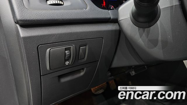 Renault Korea SM5  2011 — photo 14
