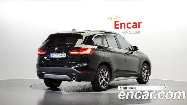 BMW X1 2022 — фото 2