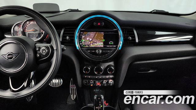 Mini Cooper 2020 — photo 14