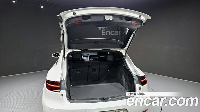 Porsche Macan 2018 — photo 20
