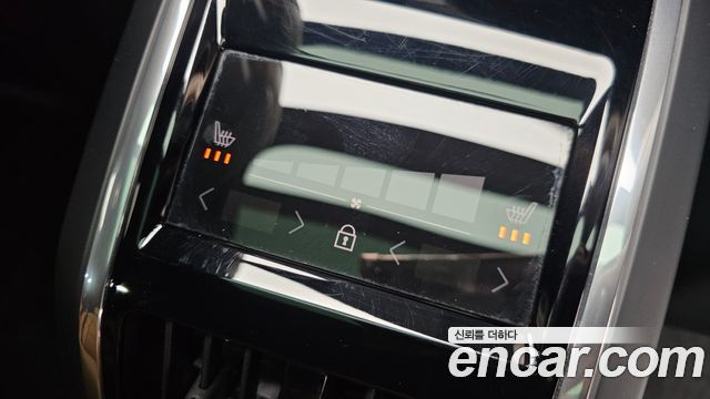 Volvo S90 2021 — photo 18