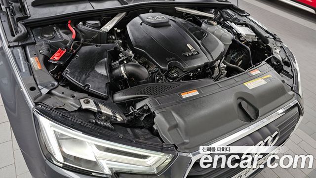 Audi A4 2019 — photo 6