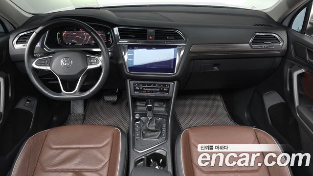Volkswagen Tiguan 2023 — photo 7
