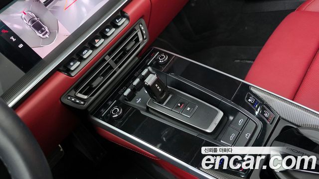 Porsche 911 2024 — photo 9