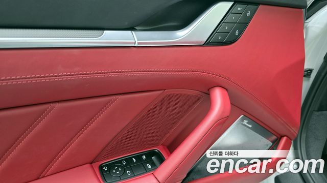 Porsche 911 2024 — photo 14