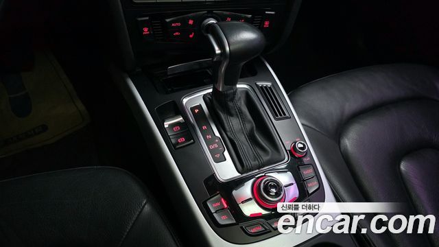 Audi A4 2016 — photo 9