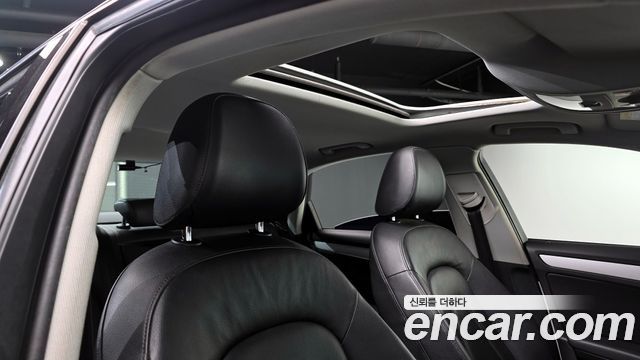 Audi A4 2016 — photo 17