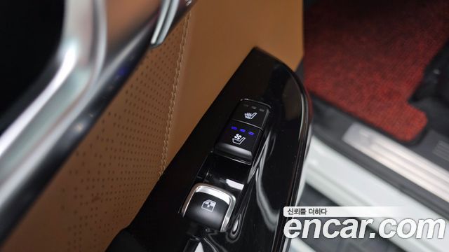 Kia Mohave 2023 — photo 18