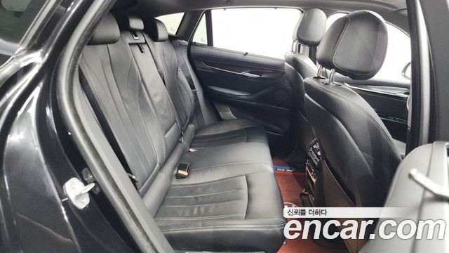 BMW X6 2018 — photo 12