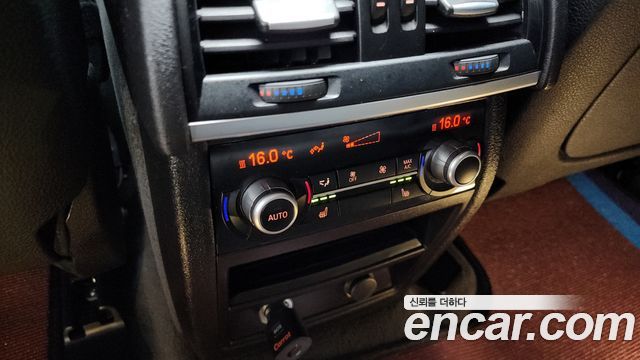 BMW X6 2018 — photo 19