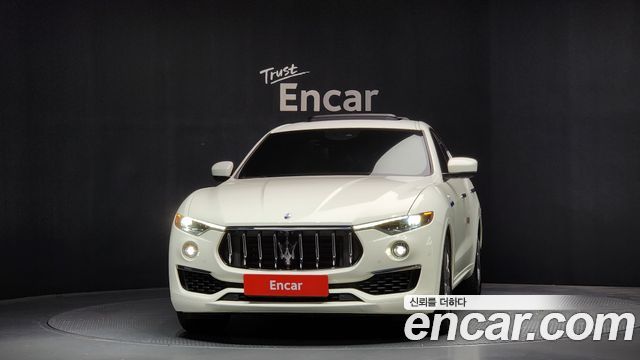 Maserati Levante 2022 — photo 3