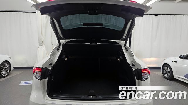 Maserati Levante 2022 — photo 20