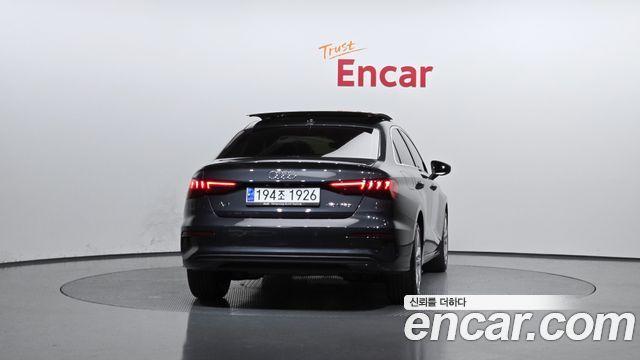 Audi A3 2023 — photo 4