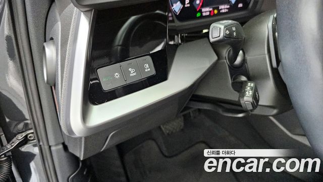Audi A3 2023 — photo 16
