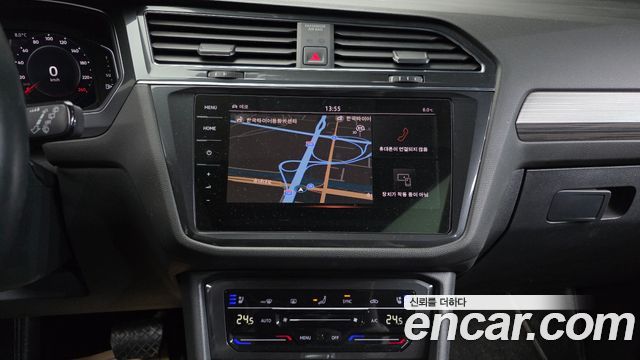 Volkswagen Tiguan 2023 — photo 14